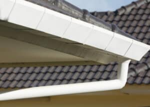 Clean gutter Ottawa