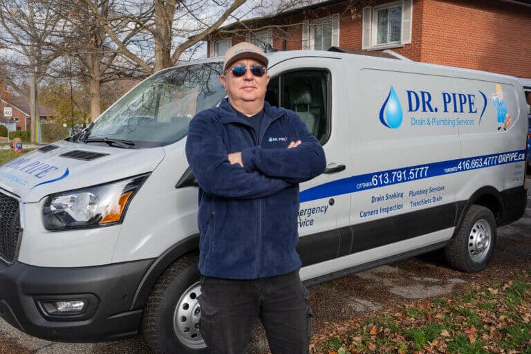 Dr. Pipe plumber arriving for bathtub installation service in Ottawa