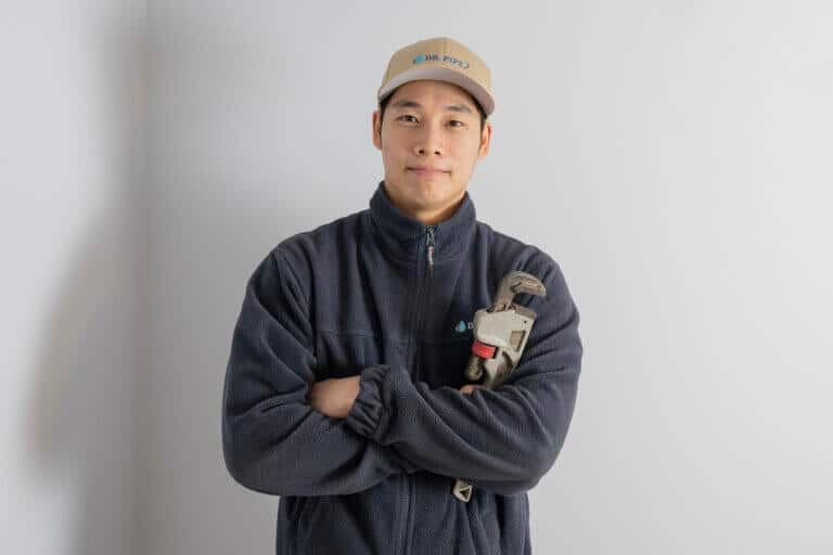 Dr. Pipe plumber arriving for bidet installation in Ottawa