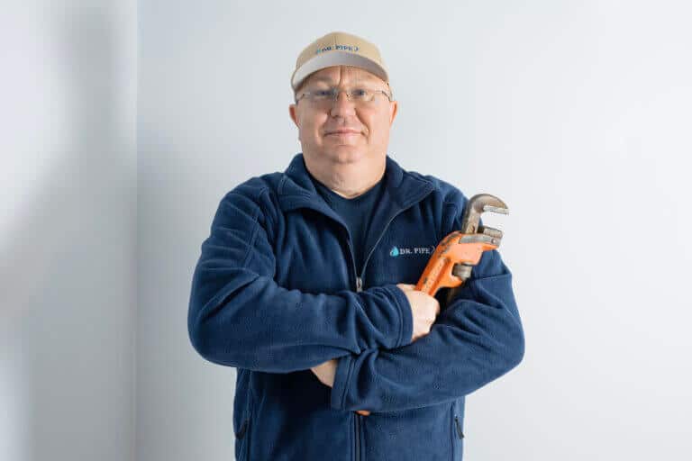 Dr. Pipe plumber arriving for dishwasher installation in Ottawa